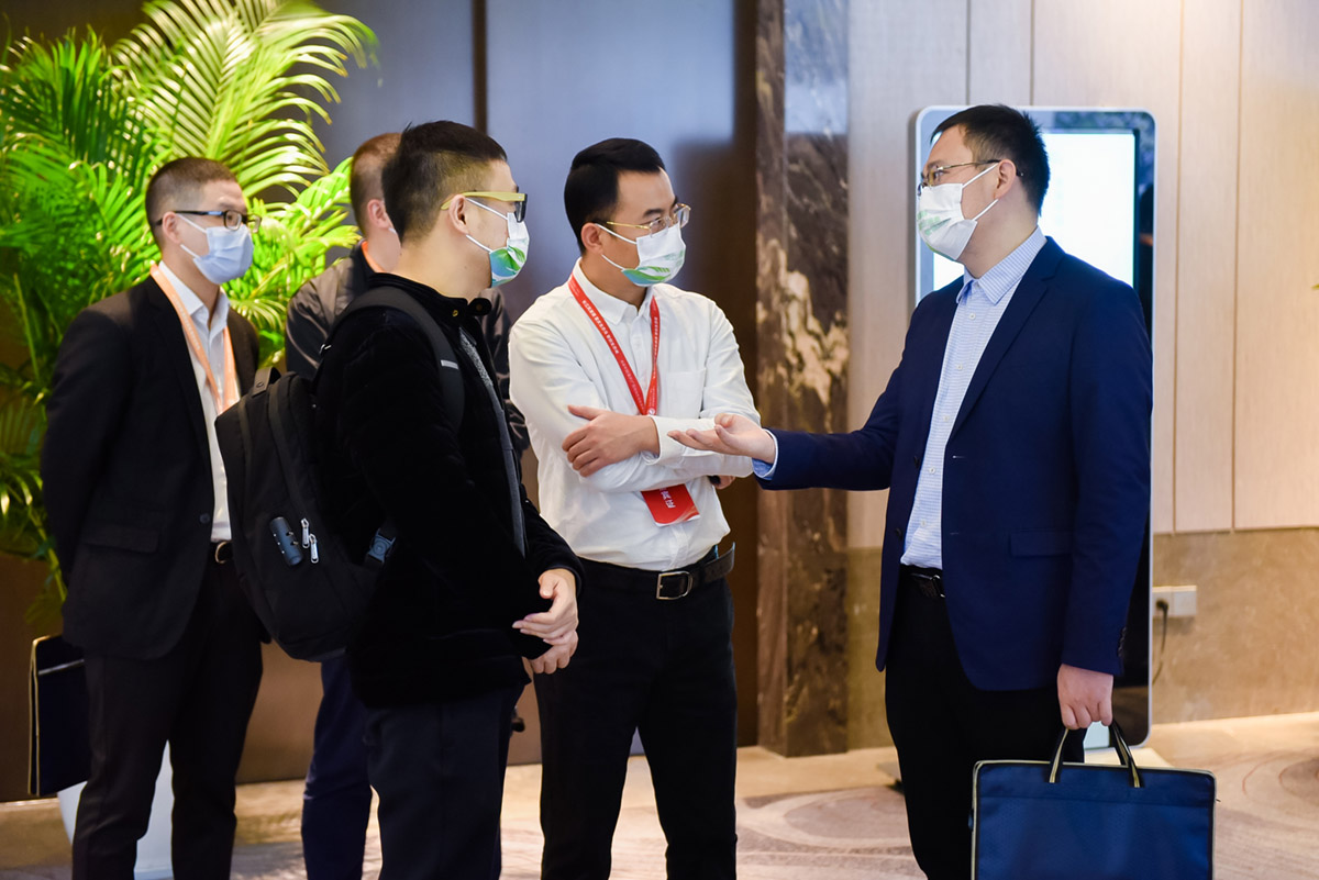 d2c05e0e4e57ecdecdd30a8381feafbd